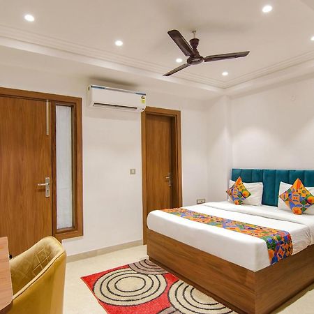 Fabhotel La Serene Bnb- Ashok Vihar 뉴델리 외부 사진