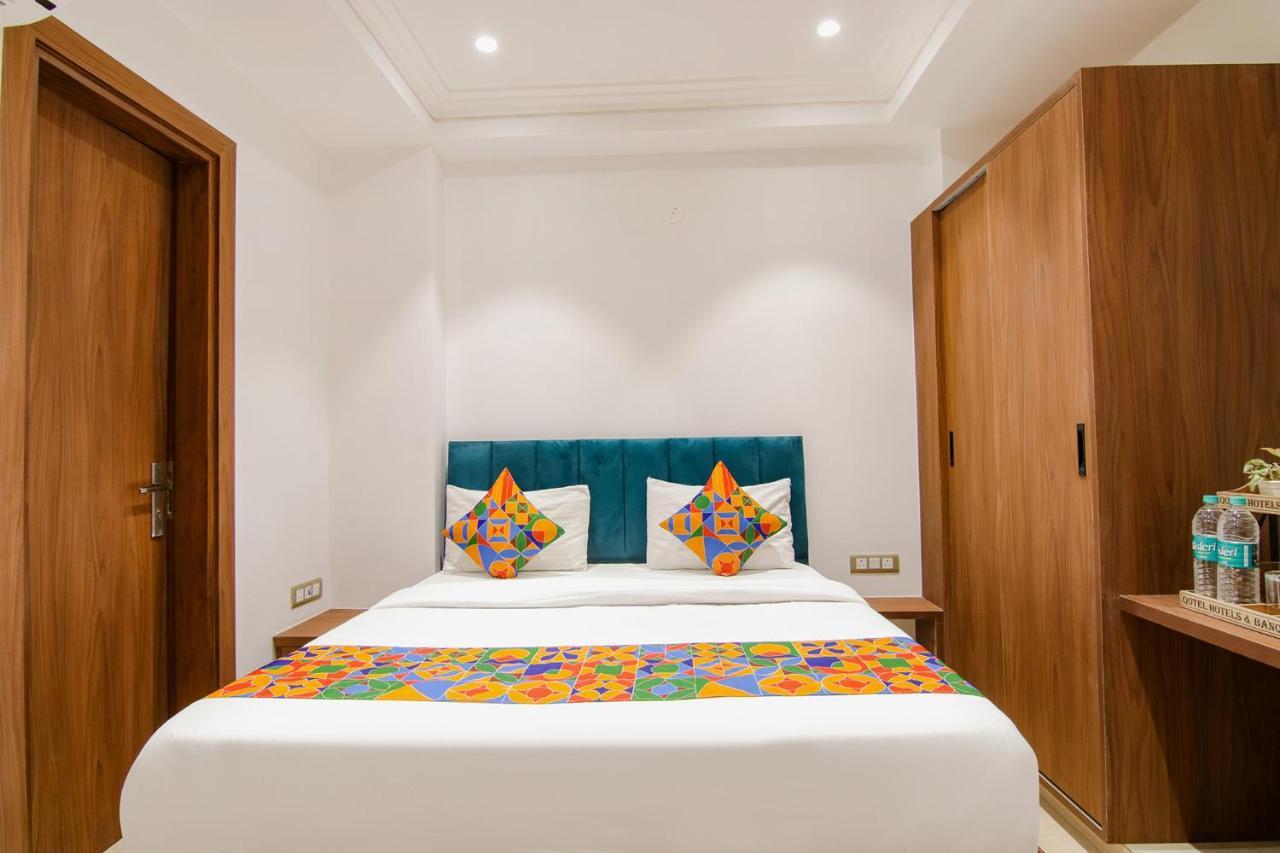 Fabhotel La Serene Bnb- Ashok Vihar 뉴델리 외부 사진