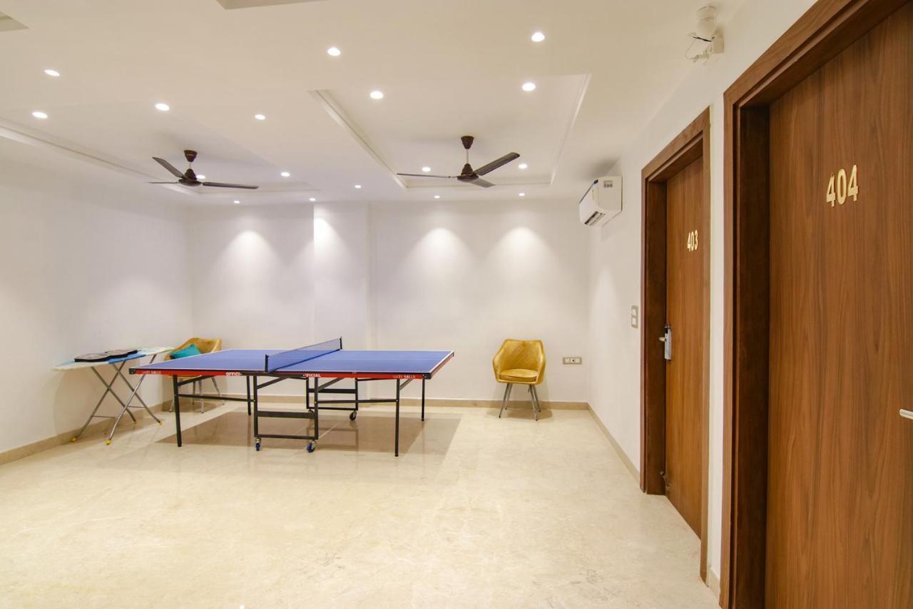 Fabhotel La Serene Bnb- Ashok Vihar 뉴델리 외부 사진